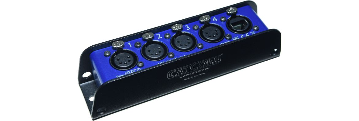Kompakte XLR via Cat Extender Box